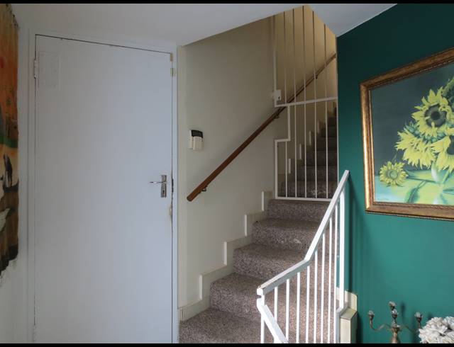 4 BEDROOM FREEHOLD FOR SALE IN PORT OWEN
